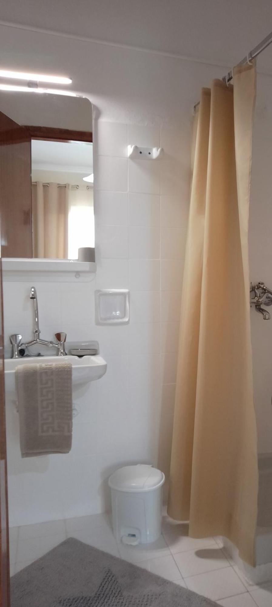 Vicky'S Guesthouse Kavos Bagian luar foto