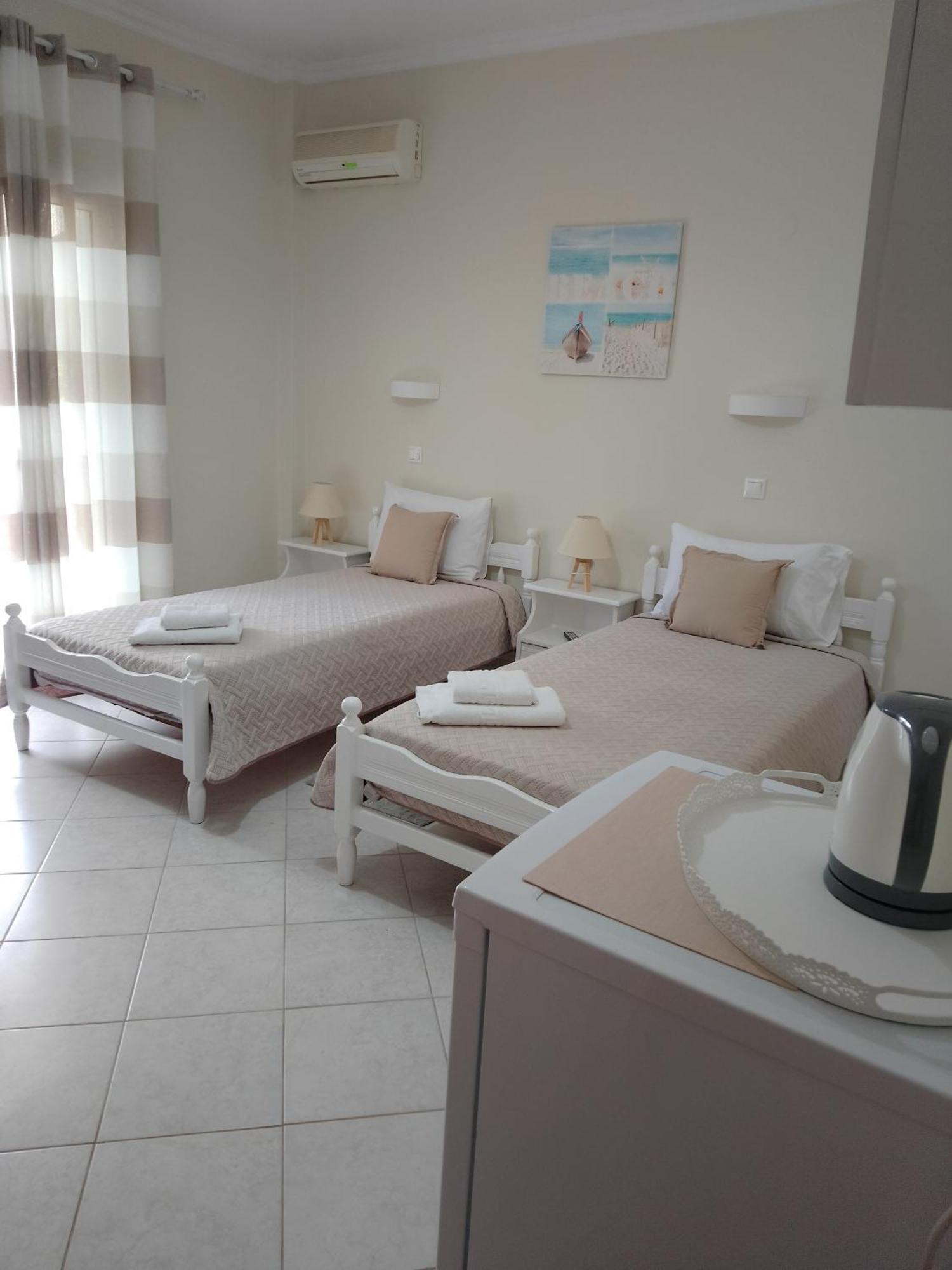 Vicky'S Guesthouse Kavos Ruang foto